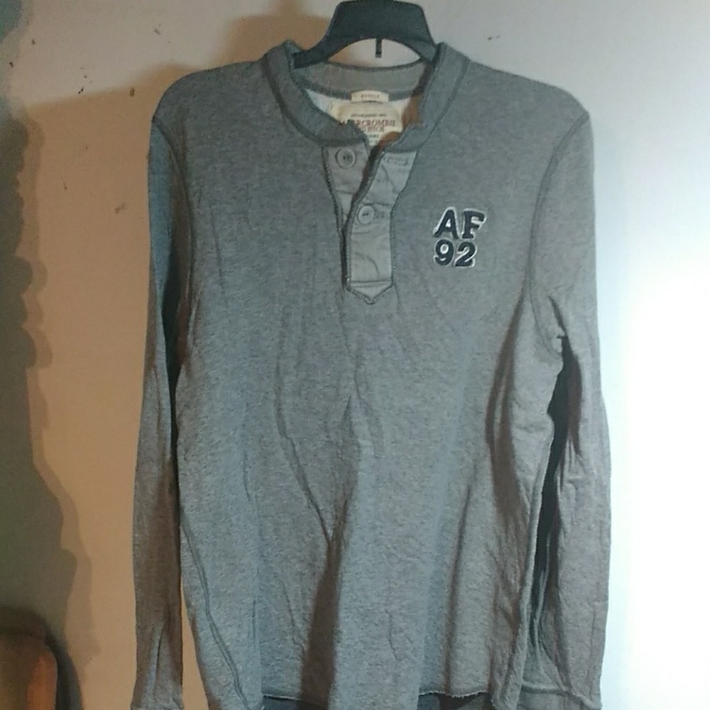 Abercrombie & Fitch grey longsleeve muscle